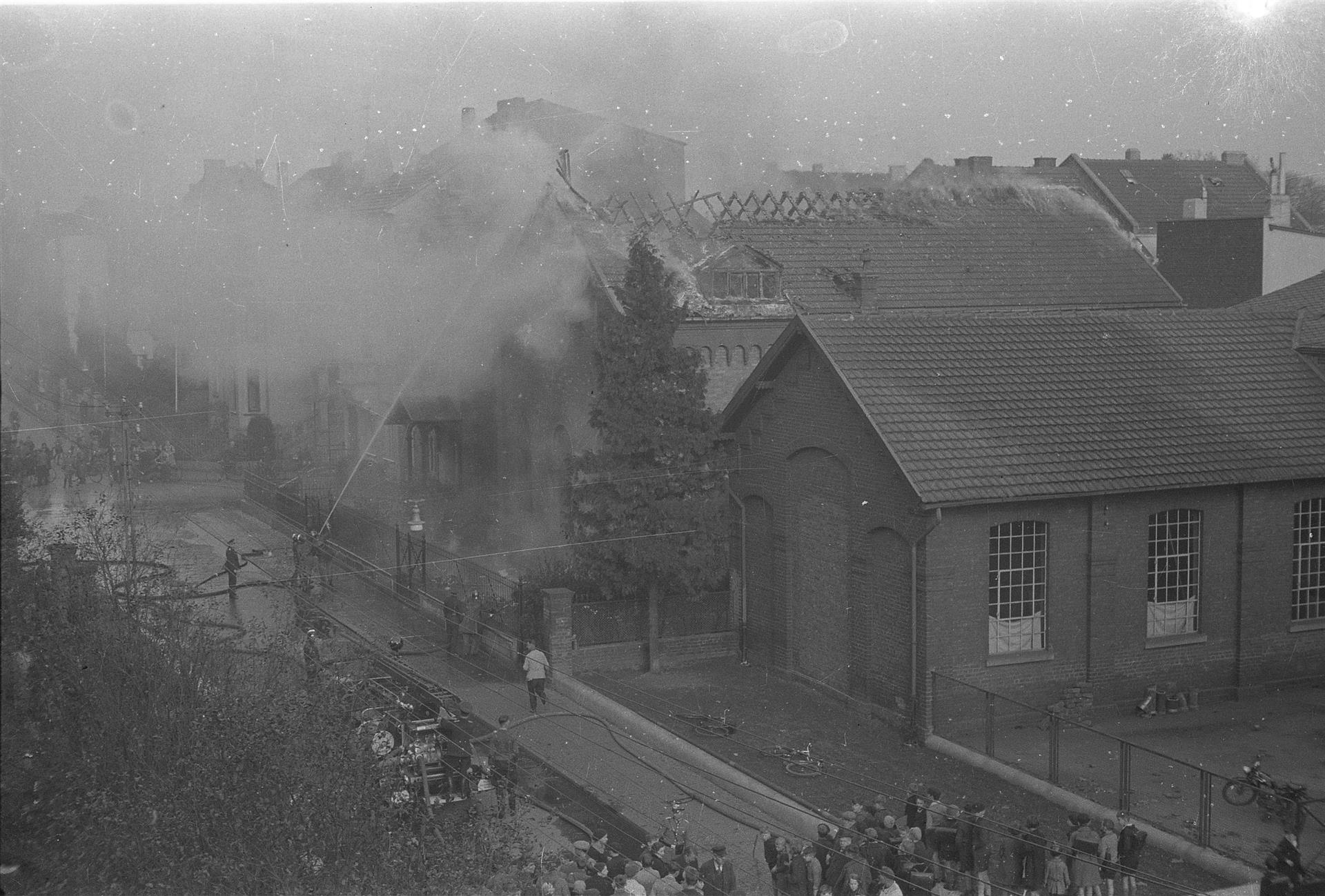 Brennende Synagoge am 10.11.1938, Sammlung Neff der Stadt Brühl