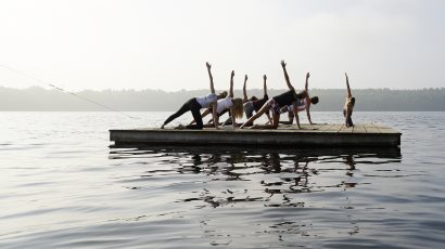 Yoga auf dem Bleibtreusee (c) Julian Robinet