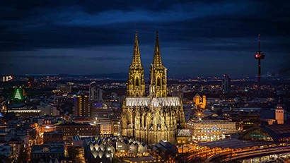 Kölner Dom, Aachener Ofalzkapelle, Bundesstadt Bonn - Von Brühl aus nur ein Katzensprung